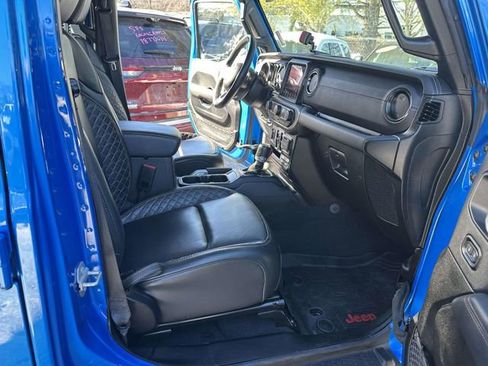 Certified 2022 Jeep Wrangler Unlimited High Altitude image 23