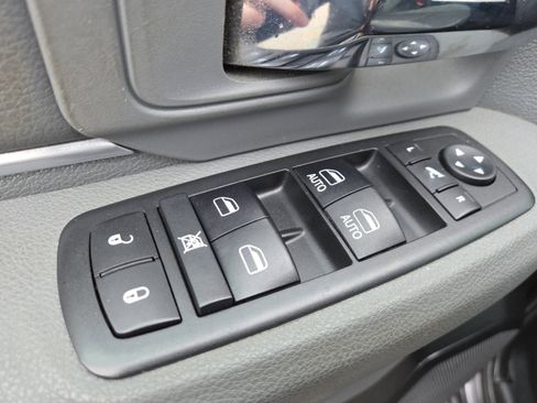 Used 2017 RAM 1500 Big Horn image 24