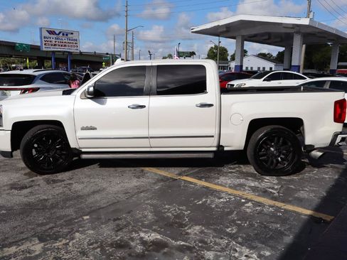 Used 2017 Chevrolet Silverado 1500 High Country RWD image 6