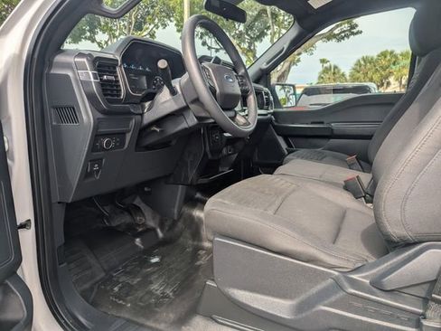 Used 2022 Ford F150 XL w/ STX Appearance Package RWD image 13