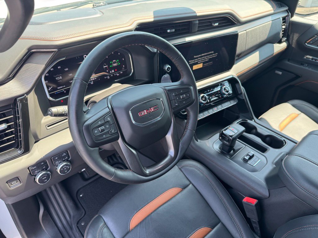 Used 2024 GMC Sierra 1500 AT4 w/ AT4 Premium Package AWD/4WD image 14