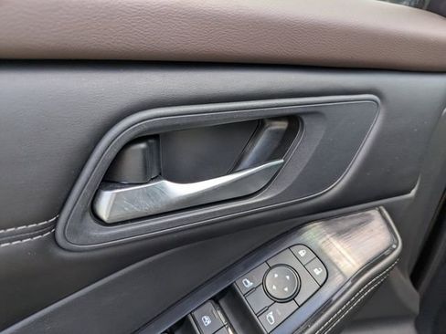 Certified 2023 Nissan Rogue SV w/ SV Premium B Package image 19