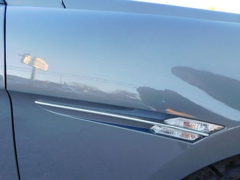 Used 2007 BMW 650i Convertible image 13