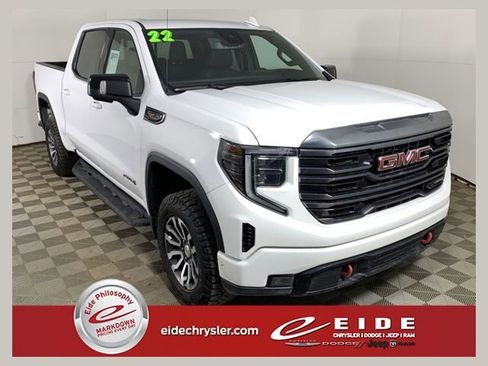 Used 2022 GMC Sierra 1500 AT4 w/ AT4 Preferred Package AWD/4WD image 1