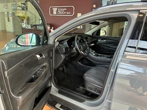 Used 2022 Hyundai Santa Fe XRT image 17