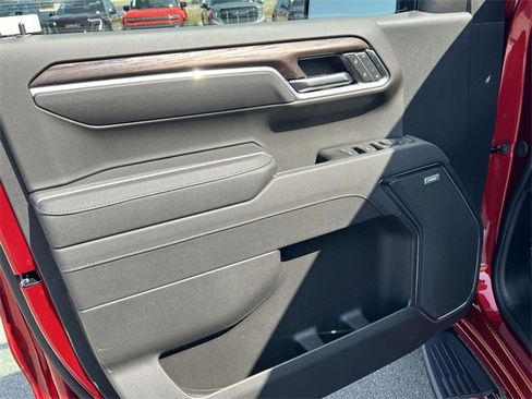 New 2026 GMC Sierra 1500 SLT w/ SLT Premium Plus Package image 10