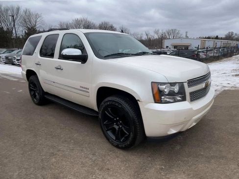 Used 2010 Chevrolet Tahoe LTZ image 6