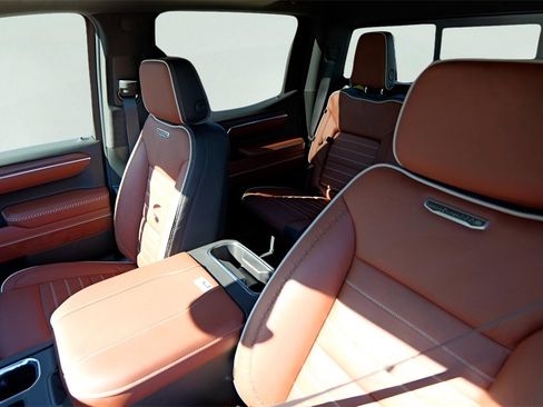 New 2026 GMC Sierra 1500 Denali Ultimate image 10