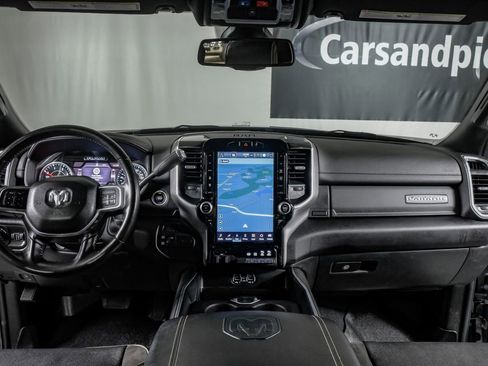 Used 2022 RAM 2500 Laramie w/ Night Edition AWD/4WD image 14