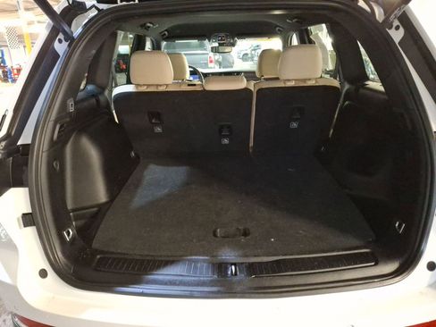 Certified 2024 Jeep Grand Cherokee Limited image 13