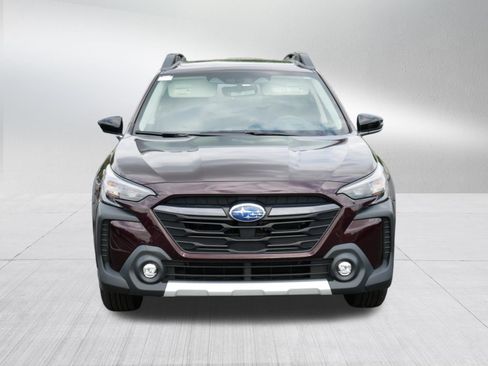 Used 2024 Subaru Outback Limited AWD/4WD image 2
