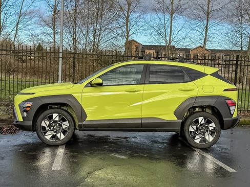 Used 2024 Hyundai Kona SEL image 7