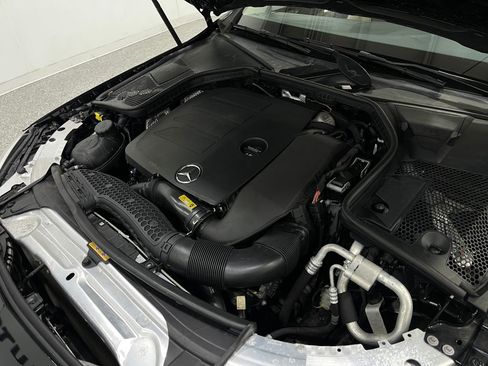 Used 2019 Mercedes-Benz C 300 4MATIC Sedan image 26