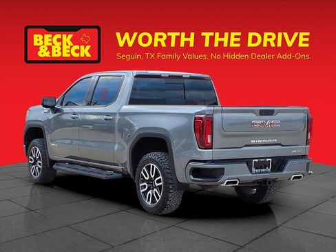 Used 2021 GMC Sierra 1500 AT4 w/ AT4 Preferred Package image 7