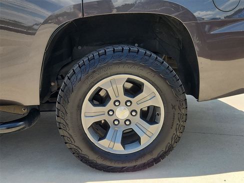Used 2016 Chevrolet Tahoe LT AWD/4WD image 34