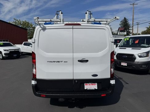 Used 2022 Ford Transit 150 Low Roof RWD image 26