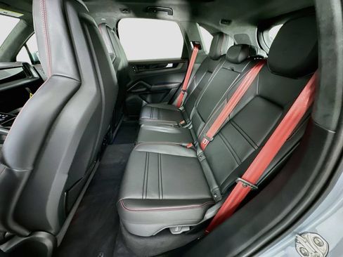 New 2026 Porsche Cayenne GTS AWD/4WD image 24