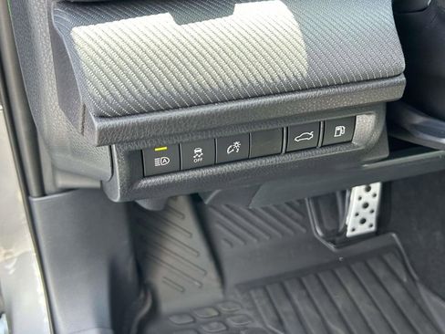 New 2026 Toyota Camry SE w/ Convenience Package FWD image 19