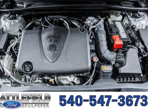 Used 2024 Toyota Camry XSE w/ Navigation Package image 22