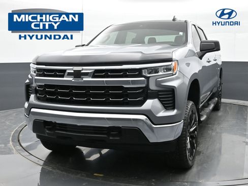 Used 2023 Chevrolet Silverado 1500 LT w/ Protection Package image 1