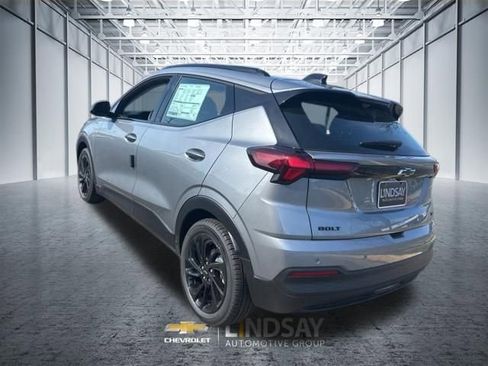 New 2027 Chevrolet Bolt RS w/ Technology Package FWD image 5