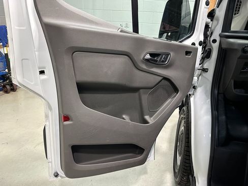 Used 2024 Ford Transit 250 148 High Roof RWD image 20