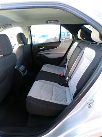 Used 2018 Chevrolet Equinox LS FWD image 18