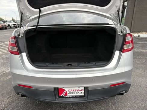 Used 2017 Ford Taurus SEL w/ Equipment Group 201A AWD/4WD image 9