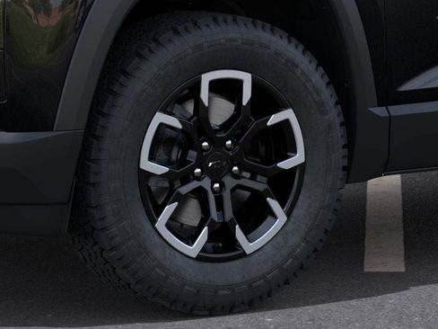 New 2026 Chevrolet Equinox ACTIV w/ Convenience Package III image 33