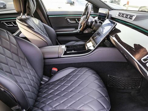 Used 2024 Mercedes-Benz S 580 4MATIC Sedan image 21