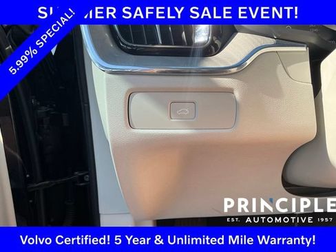 Certified 2023 Volvo XC60 B5 Plus FWD image 24