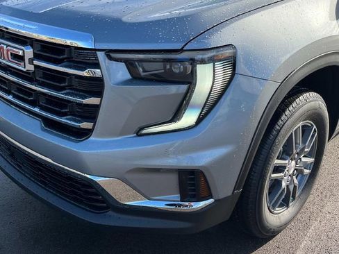 New 2026 GMC Acadia Elevation image 12