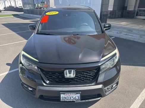 Used 2019 Honda Passport Sport image 3