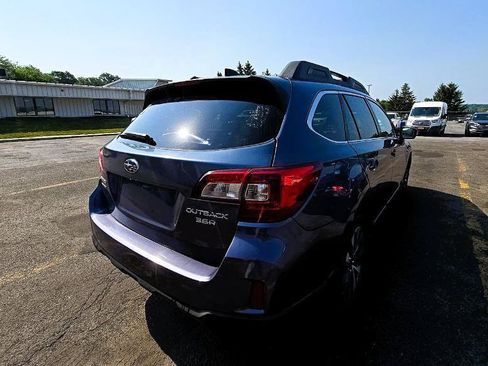 Used 2016 Subaru Outback 3.6R Limited AWD/4WD image 4