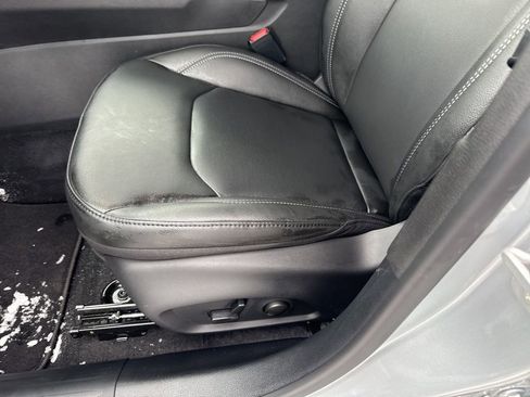 New 2026 Jeep Compass Limited image 18