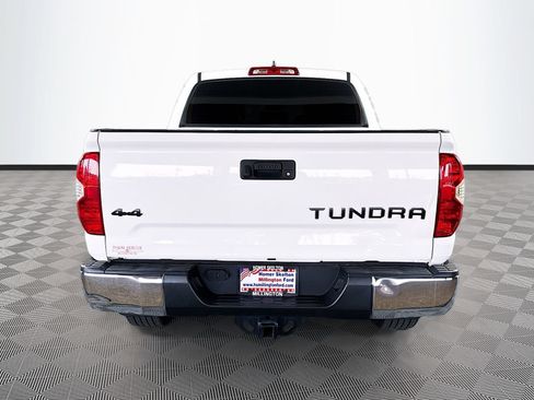 Used 2020 Toyota Tundra SR5 w/ SR5 Leather Package AWD/4WD image 6