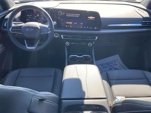 New 2026 Chevrolet Traverse LT image 15