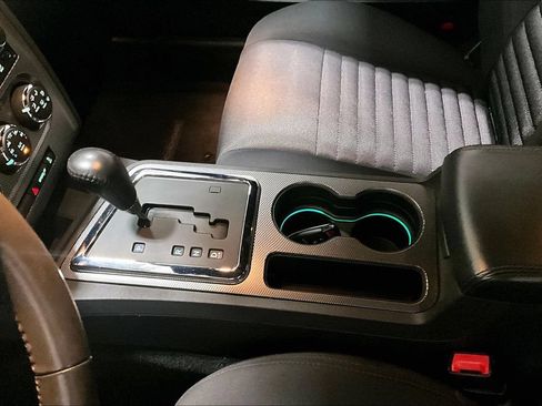 Used 2014 Dodge Challenger R/T RWD image 15