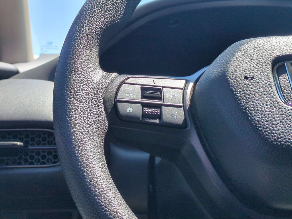 Used 2025 Honda HR-V LX image 20