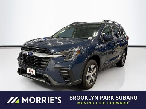 Used 2025 Subaru Ascent Premium AWD/4WD image 1