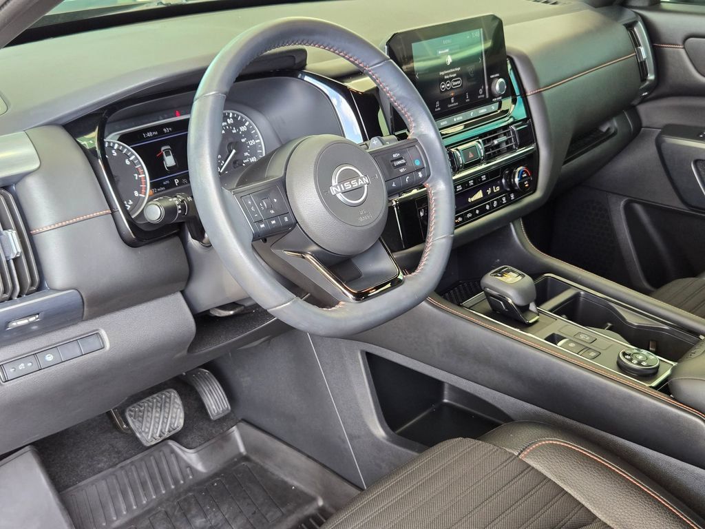 Used 2024 Nissan Pathfinder Rock Creek AWD/4WD image 10