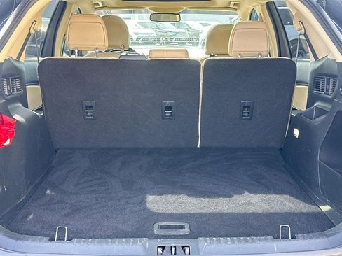 Used 2019 Ford Edge SEL w/ Equipment Group 201A image 7