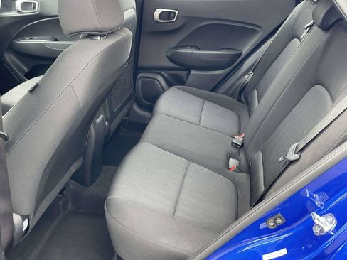 Used 2026 Hyundai Venue SE FWD image 7