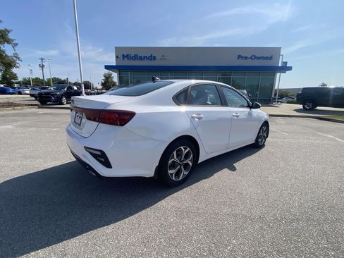 Used 2021 Kia Forte LXS FWD image 6