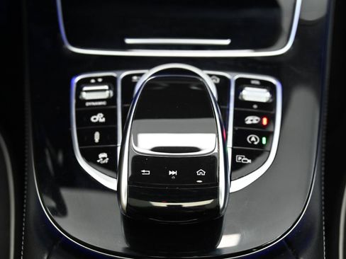 Used 2018 Mercedes-Benz E 63 AMG S image 42
