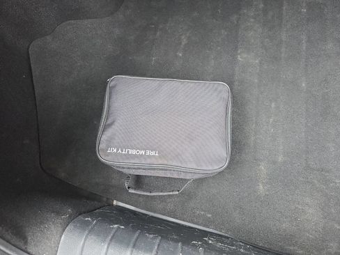 Used 2018 Kia Optima LX image 23