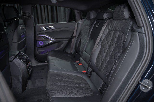 Used 2026 BMW X6 M60i w/ Executive Package AWD/4WD image 12