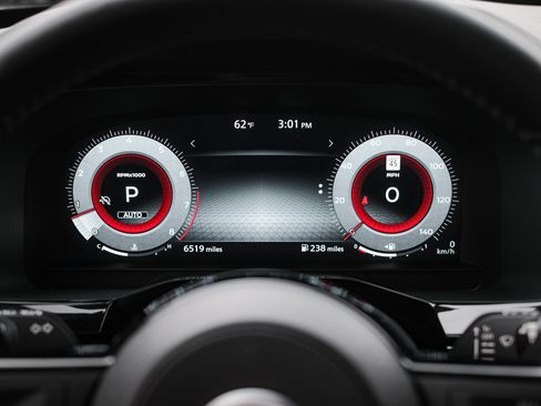 Used 2025 Nissan Pathfinder Platinum image 22