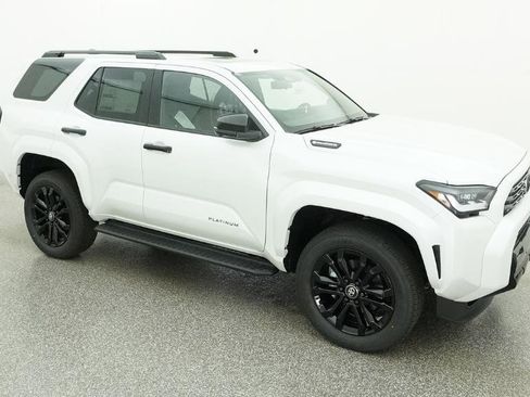New 2026 Toyota 4Runner Limited AWD/4WD image 15