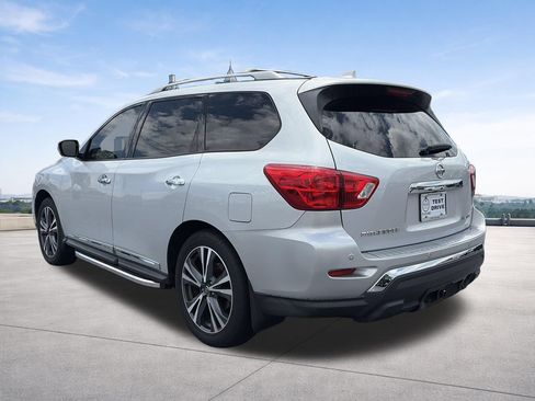 Used 2019 Nissan Pathfinder Platinum w/ Cargo Package FWD image 25